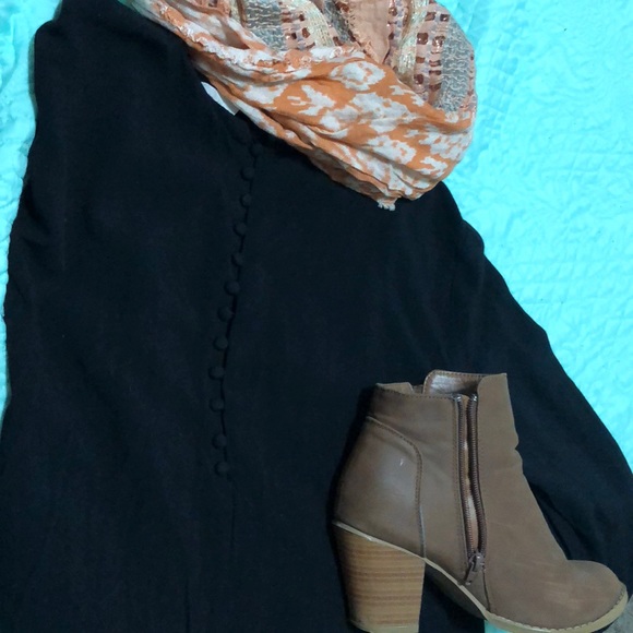 FALL BLACK DRESS! - Picture 3 of 3